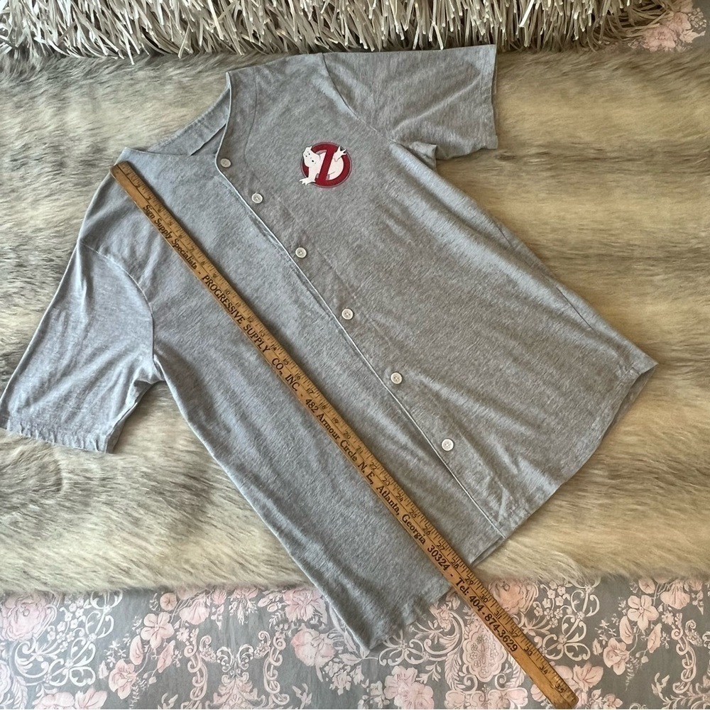 New Retro GHOSTBUSTERS 1984 Logo Baseball Shirt M Gray LOOT CRATE Short Sleeve - Picture 5 of 9
